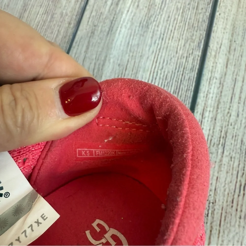 UGG Caplin Slip On Pink Shoes 5